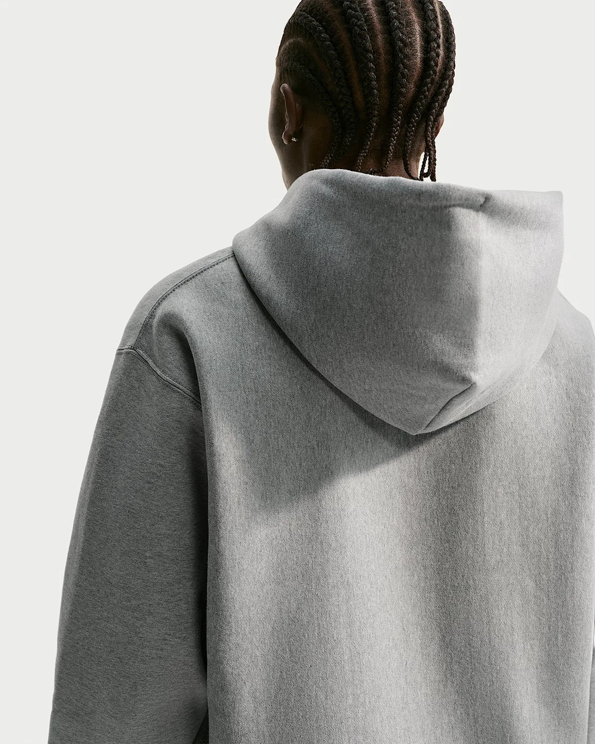 Мужская флисовая кофта на молнии Nike Solo Swoosh, Dark Grey Heather/Light Smoke Grey/White — фото 2