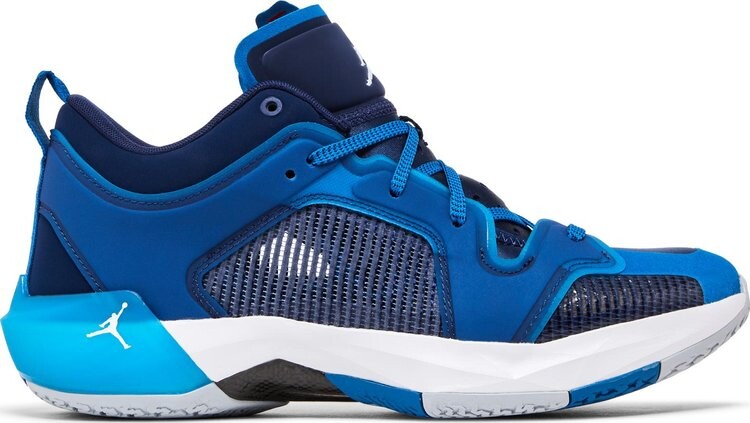 

Кроссовки Air Jordan 37 Low 'Fraternity', синий