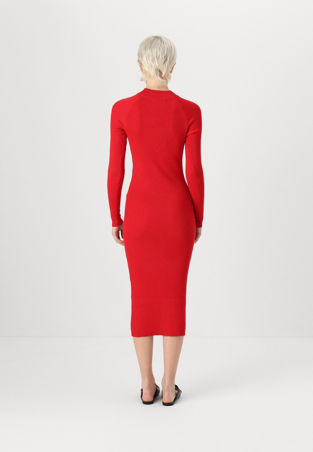 

Платье-джемпер VMWILLOW HIGHNECK CALF DRESS Vero Moda, красный