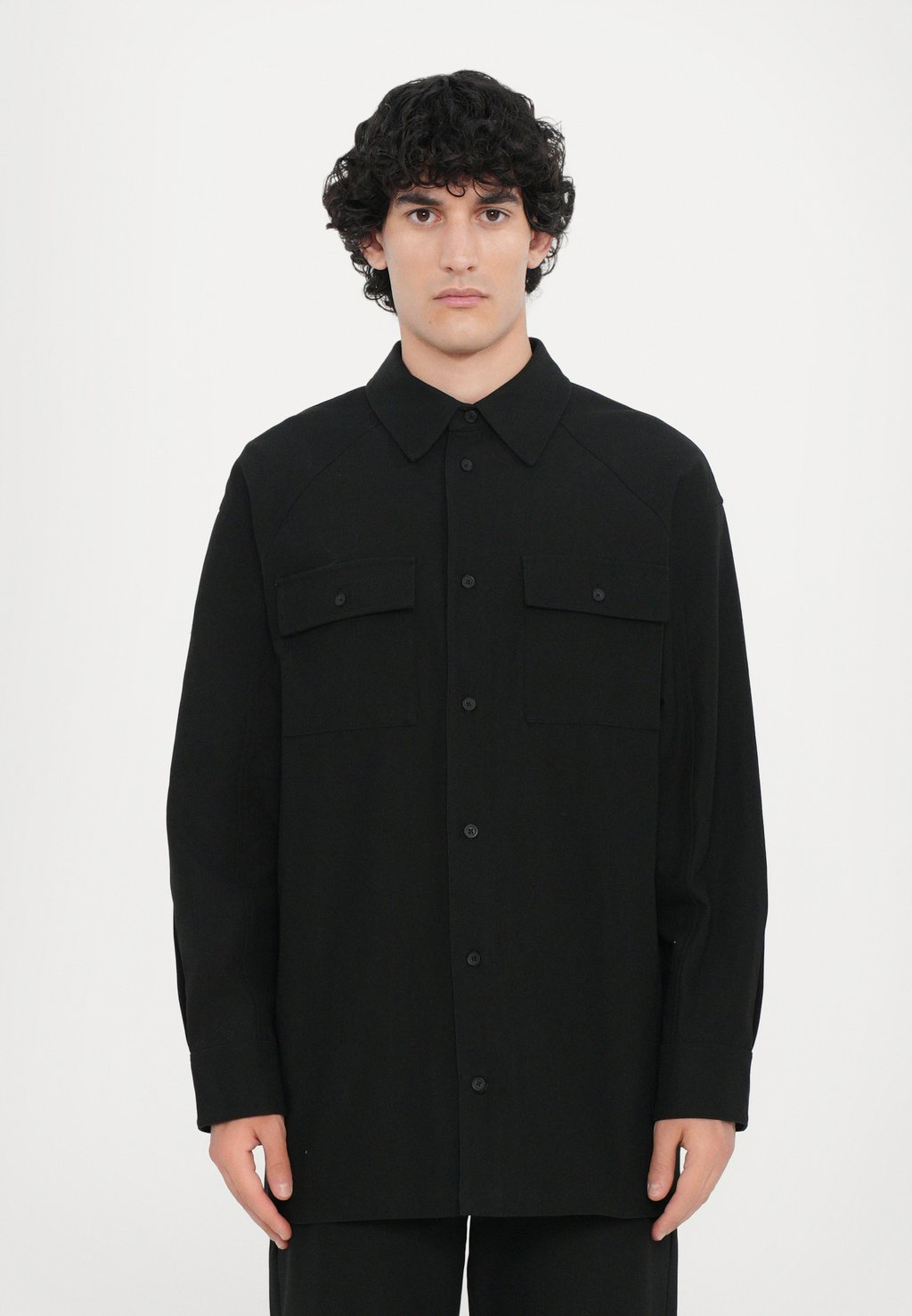 

Рубашка OVERSIZED SHIRT Han Kjøbenhavn, антрацит