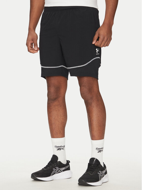 

Спортивные шорты обычного кроя Ch. Pro Train 1379453 Under Armour, черный