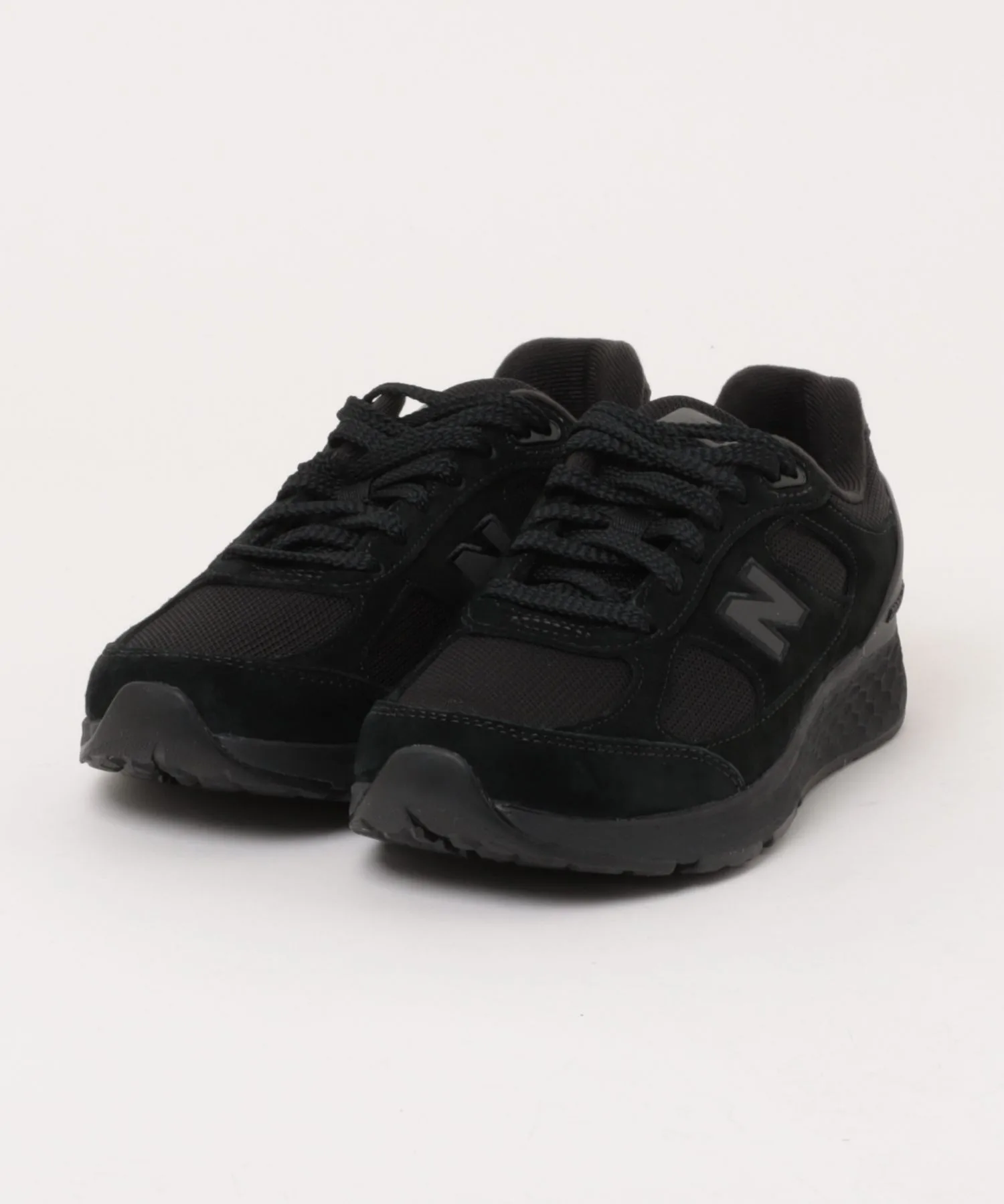 Мужские кроссовки из натуральной кожи New Balance MW1880K1(2E) Fresh Foam черные