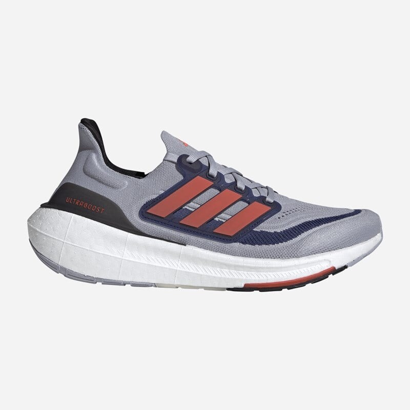 

Легкие кроссовки ultraboost Adidas, серый