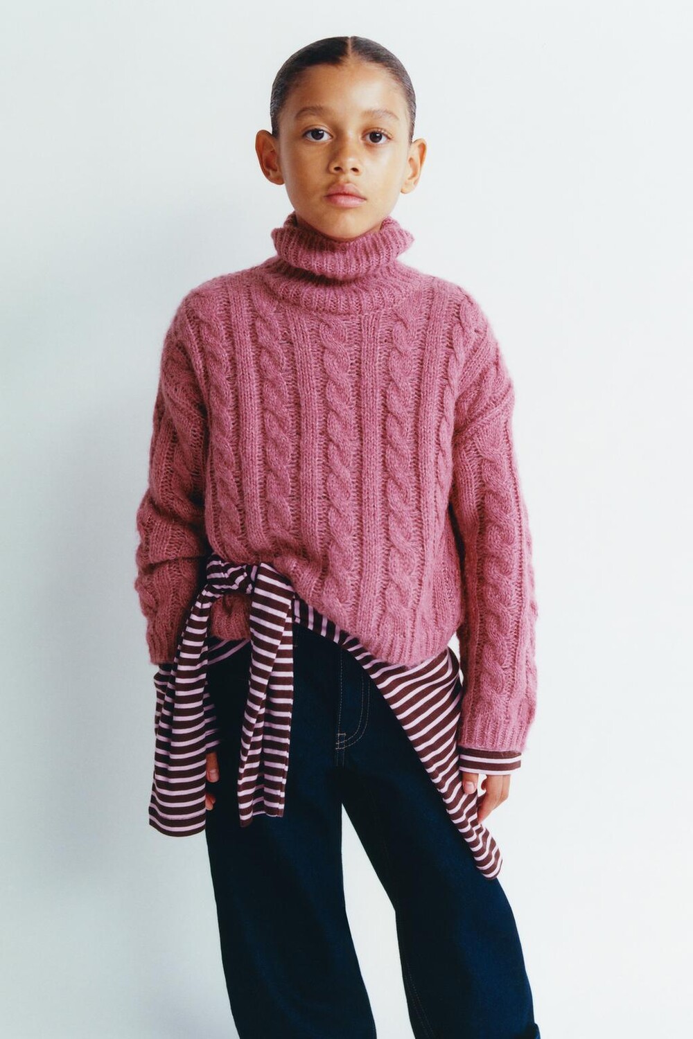 

Свитер с клещами ZARA, пыльно-розовый