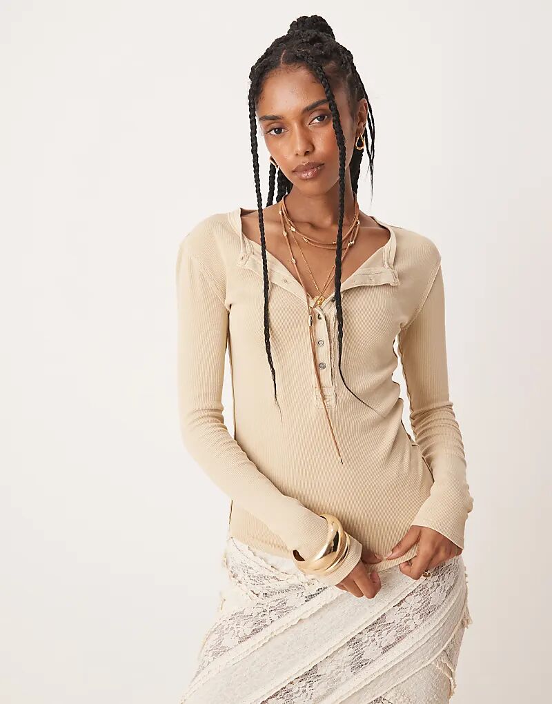 

Топ Джейми henley от Free People на пуговицах цвета манной крупы