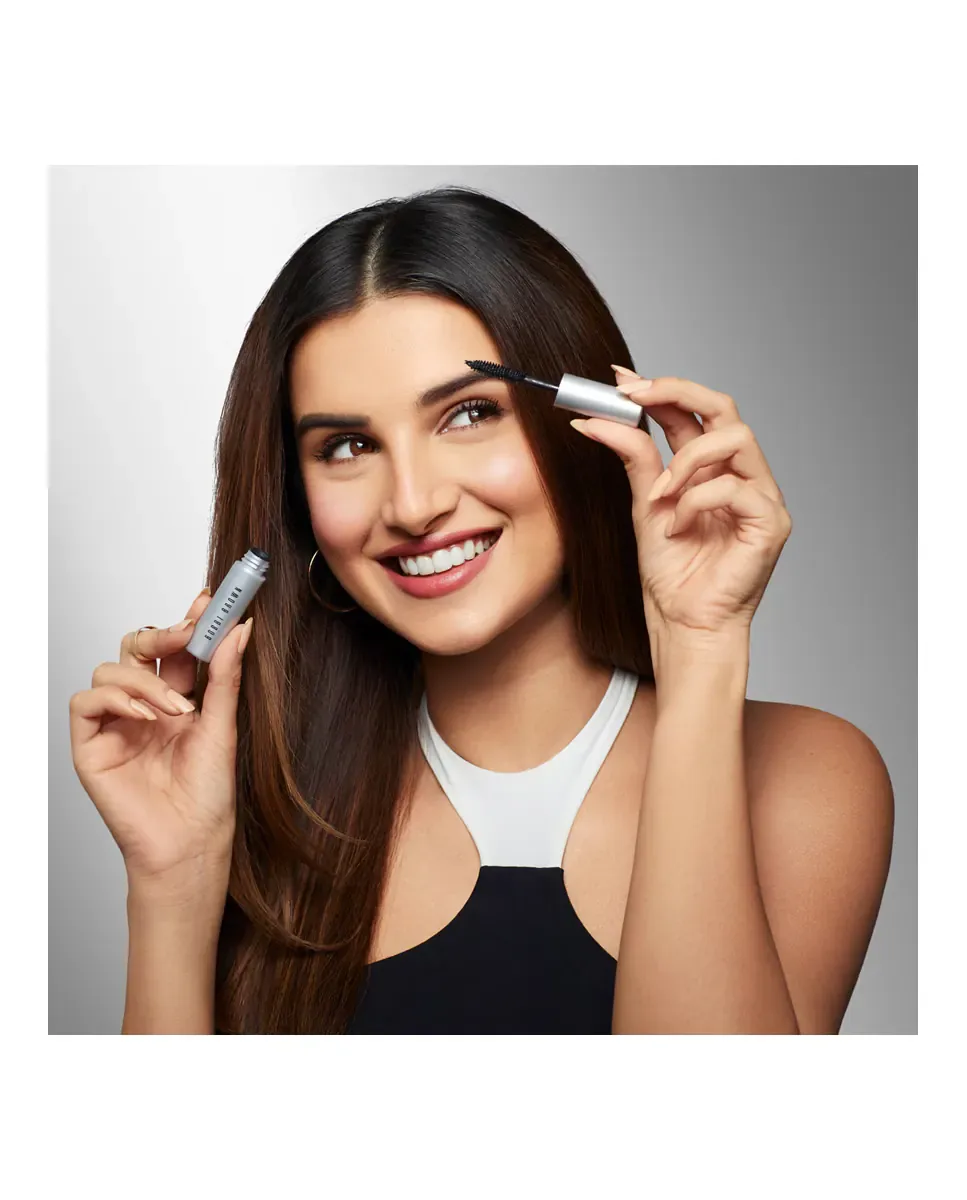 Мини-тушь для ресниц Smokey Eye Black Bobbi Brown — фото 4