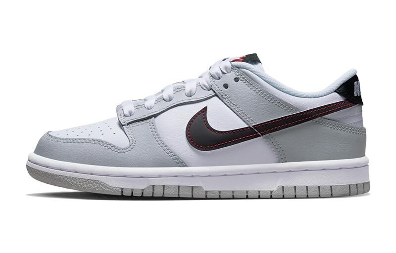 

Кроссовки Nike Dunk Low SE Jackpot GS