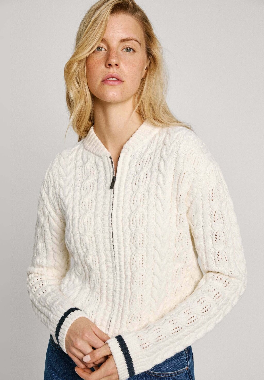

Кардиган HADA Pepe Jeans, кремовый