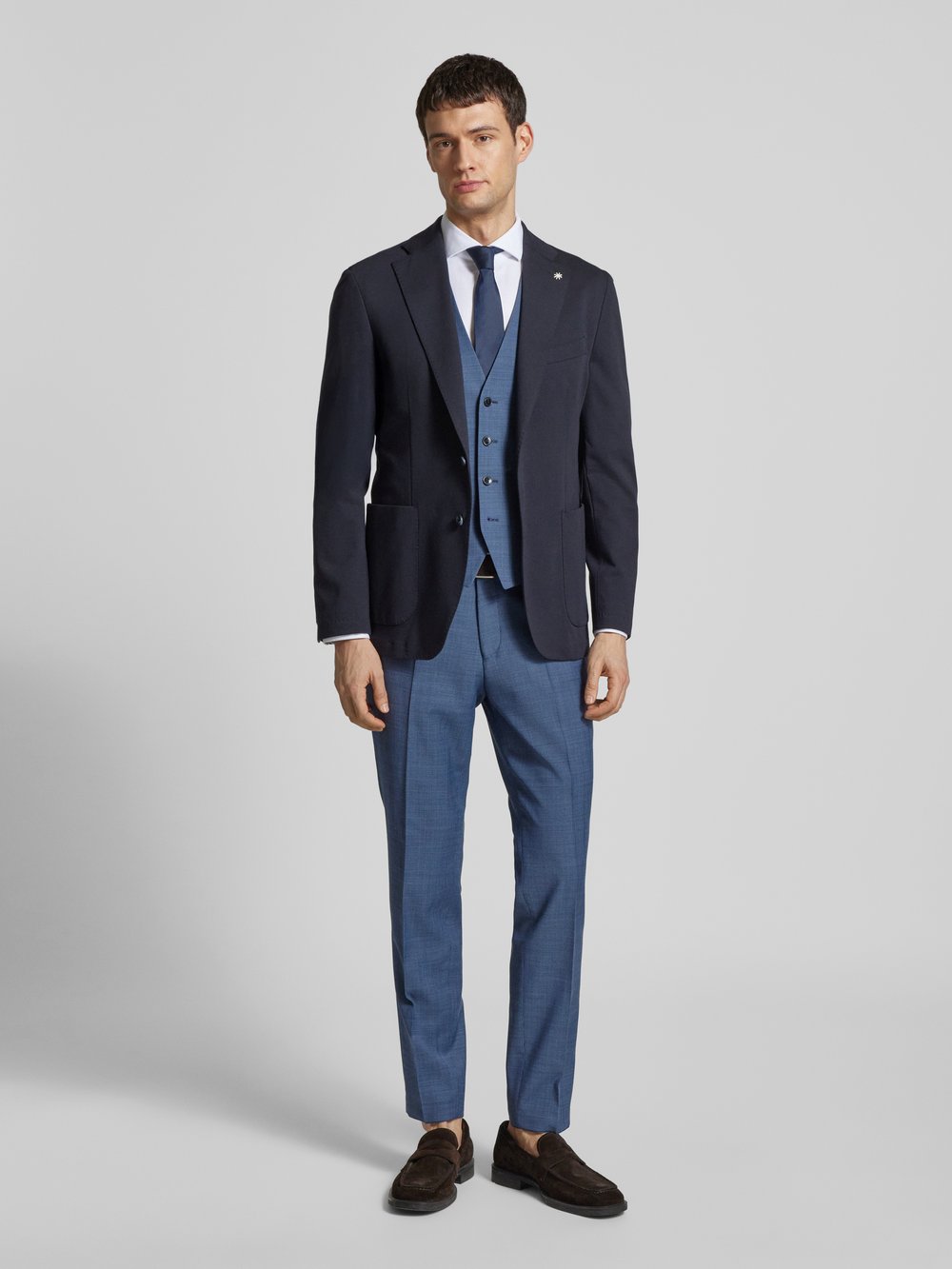 

Костюмные брюки прямого кроя с содержанием натуральной шерсти, модель «Hesten» HUGO, синий