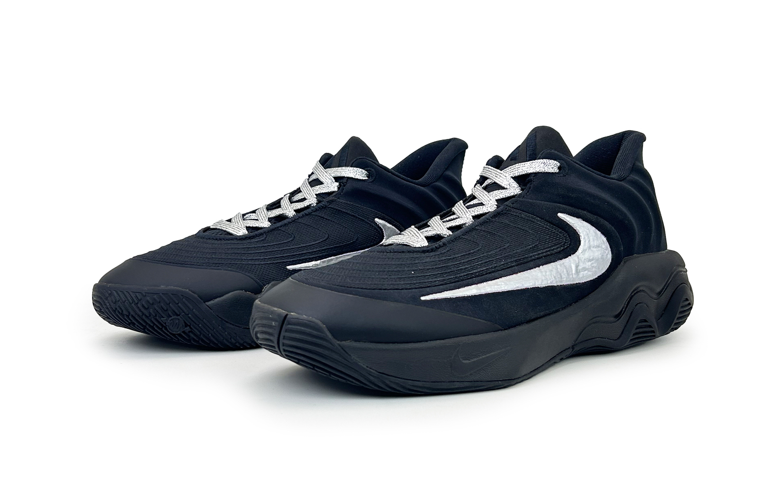 Кроссовки баскетбольные мужские Giannis Immortality Slip Resistant Abrasion Resistant Low top Silver Nike, черный серебряный — фото 4
