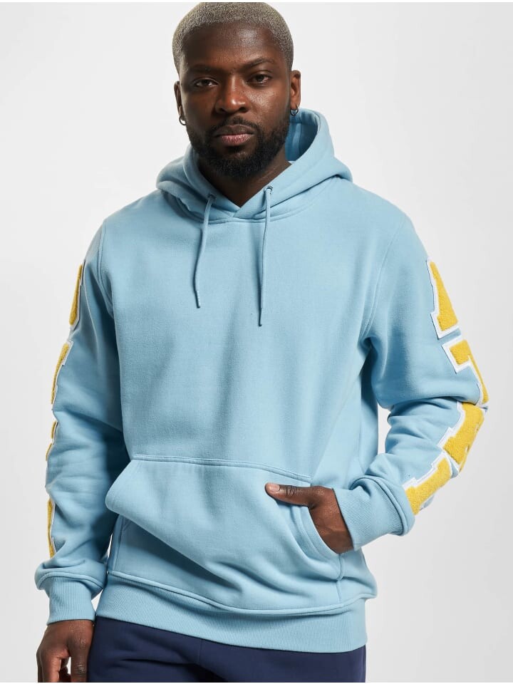 

Тканевые шорты UNFAIR ATHLETICS, цвет ice blue