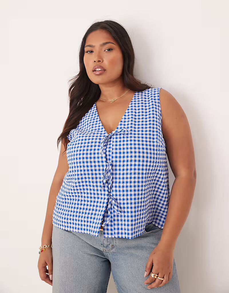 

Топ без рукавов Nobody's Child Plus Tessa с завязками в синюю клетку