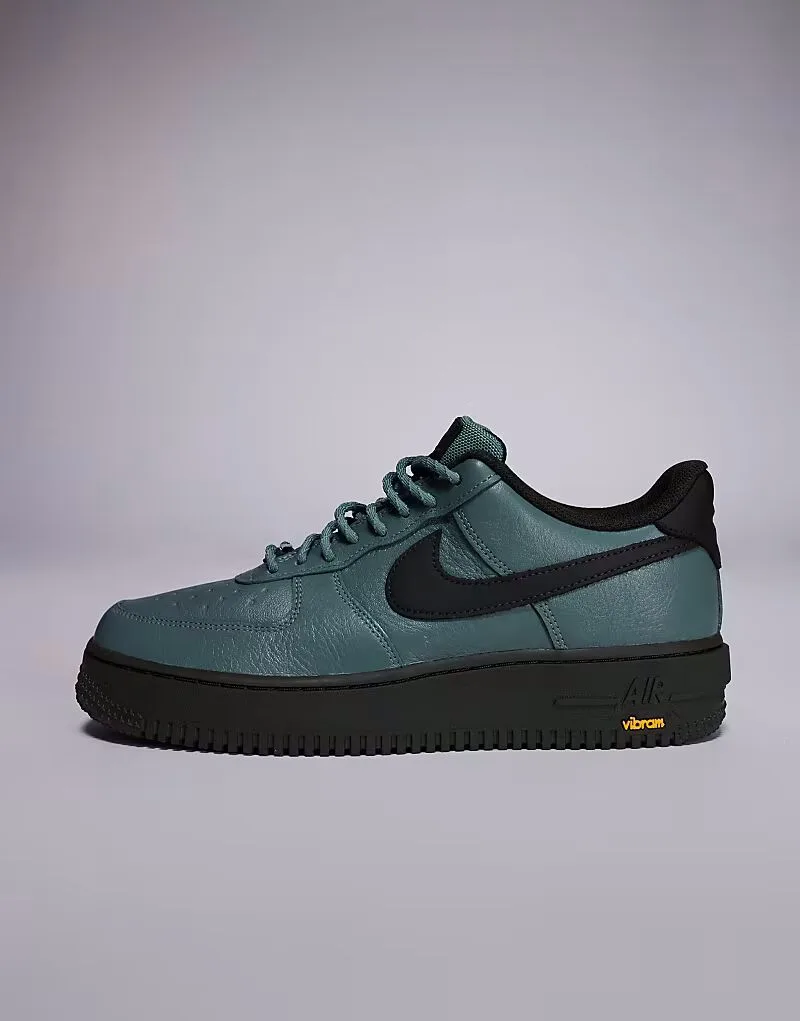 Nike Air Force 1 Gore-Tex Vibram зеленого цвета — фото 3