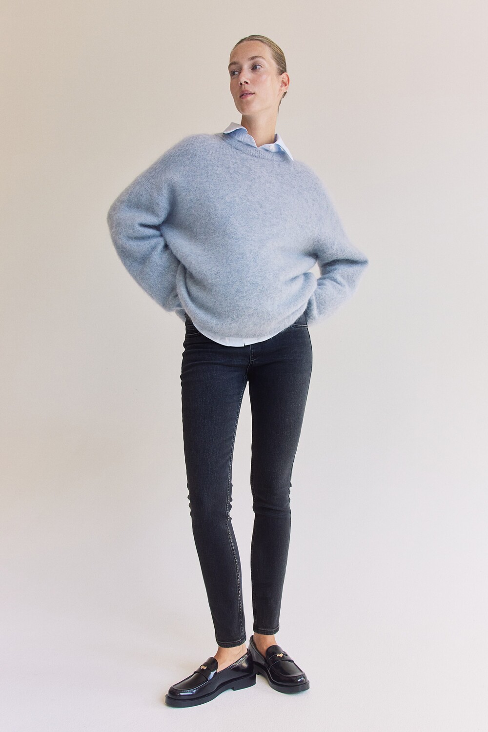 

Джинсы скинни Mom H&M, серый