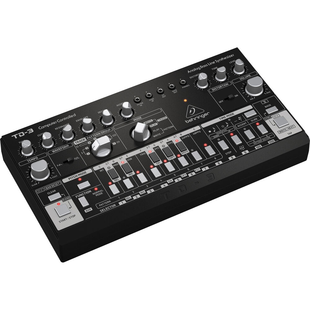 

Синтезатор Behringer TD-3 Analog Bass Line Synthesizer with 16-Step TD-3-BK