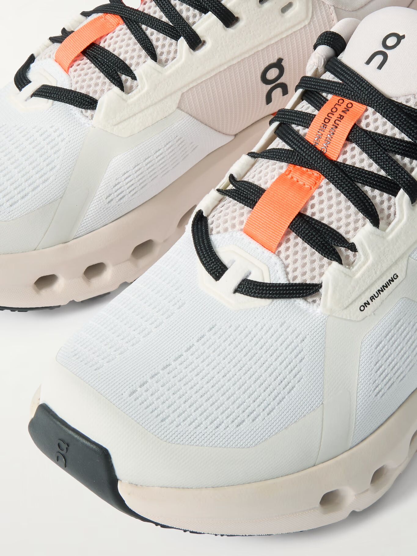 

Кроссовки для бега Cloudrunner 2 Mesh ON, белый