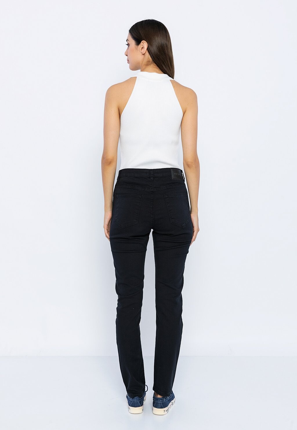 

Джинсы облегающего кроя CASUAL Basics and More, черный