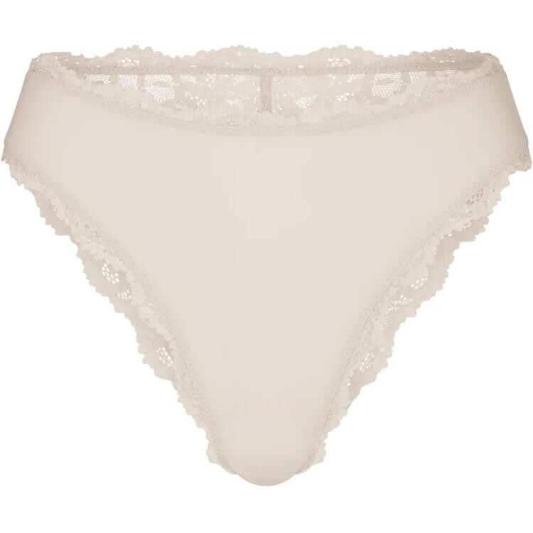 

Женские трусы Skims