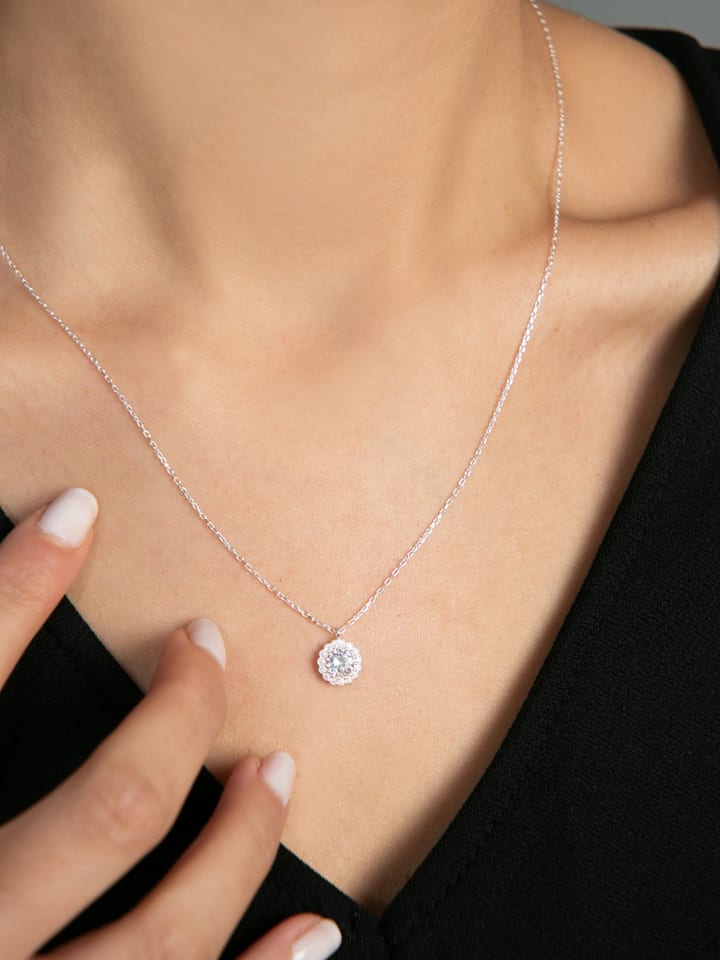 

Heliophilia Серебряное ожерелье с подвеской - (Д)43 см