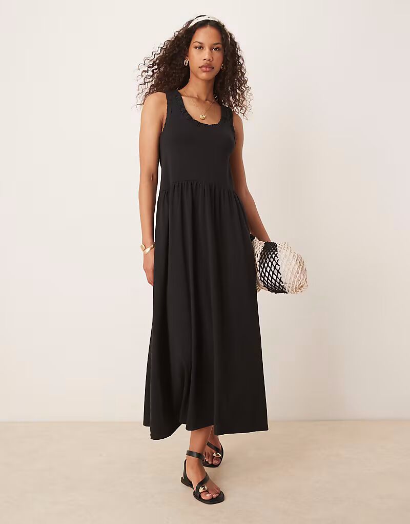 

Платье-халат миди с глубоким вырезом и сборкой ASOS DESIGN черного цвета