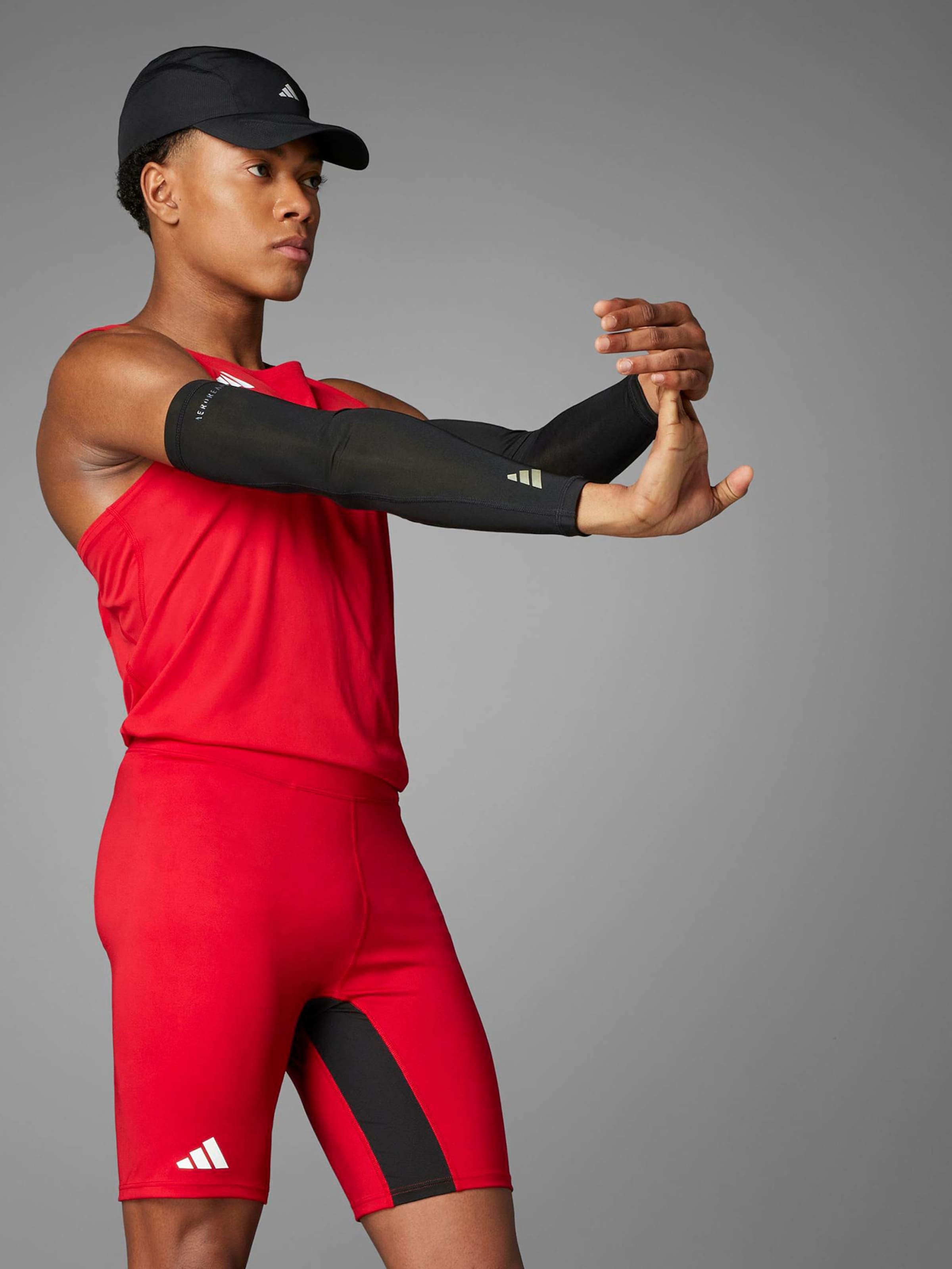 Adidas Performance Узкие спортивные шорты 'ADIZERO' красного цвета — фото 3