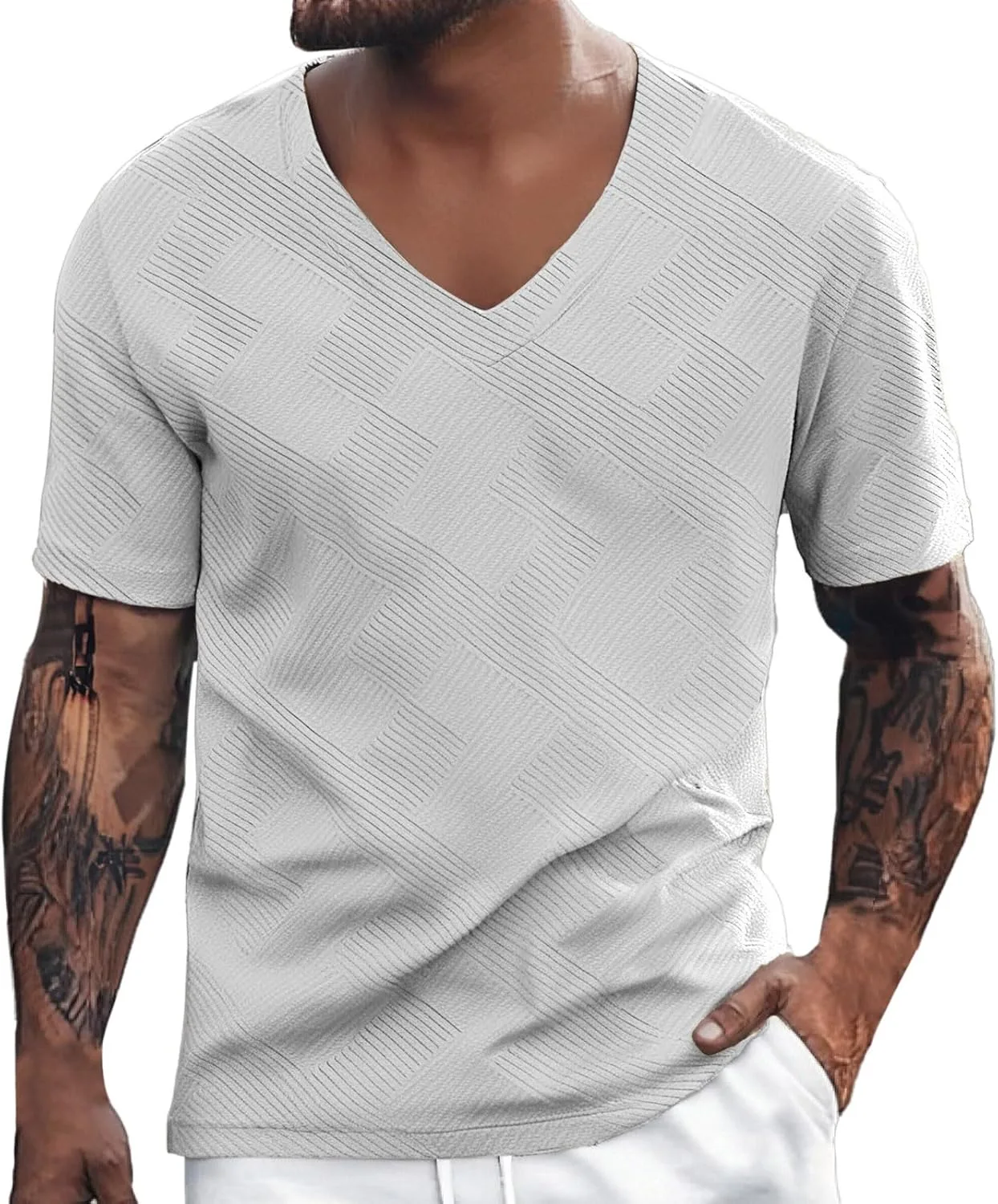 

Мужская футболка с V-образным вырезом и коротким рукавом