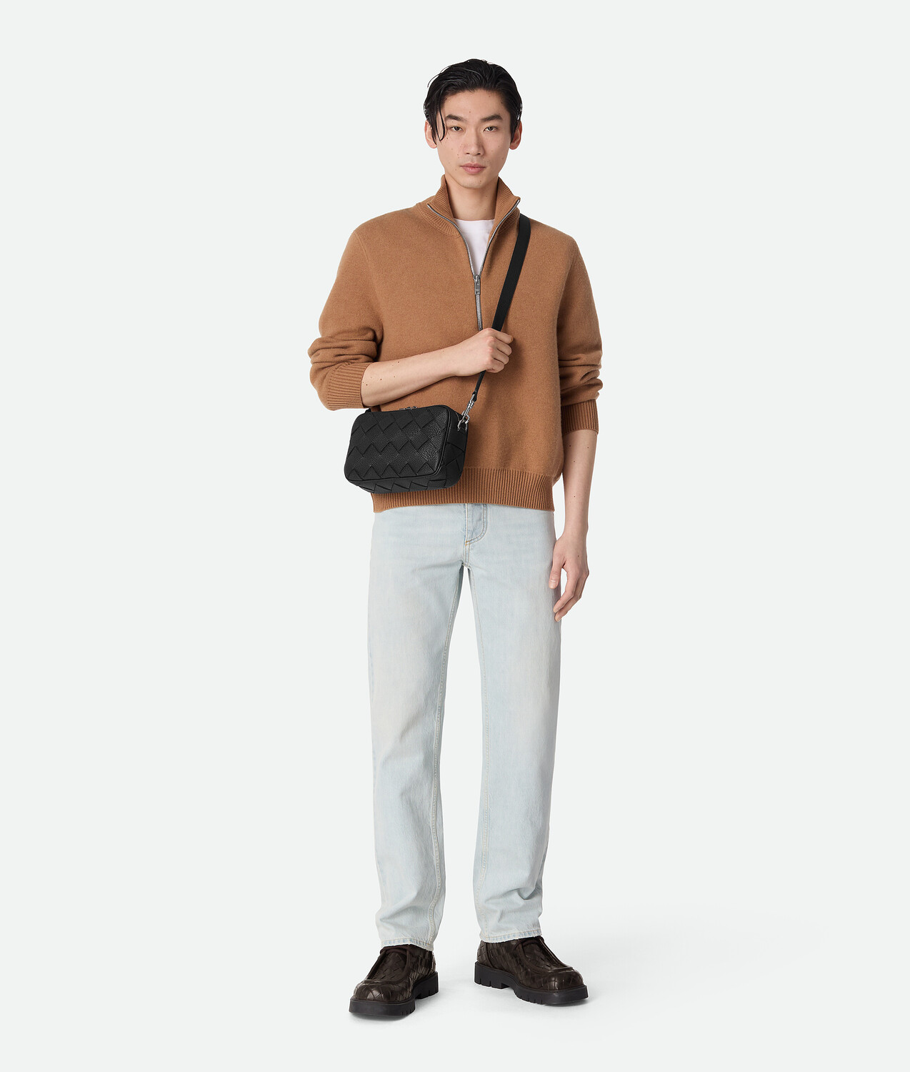 Small intrecciato camera bag BOTTEGA VENETA, черный — фото 2