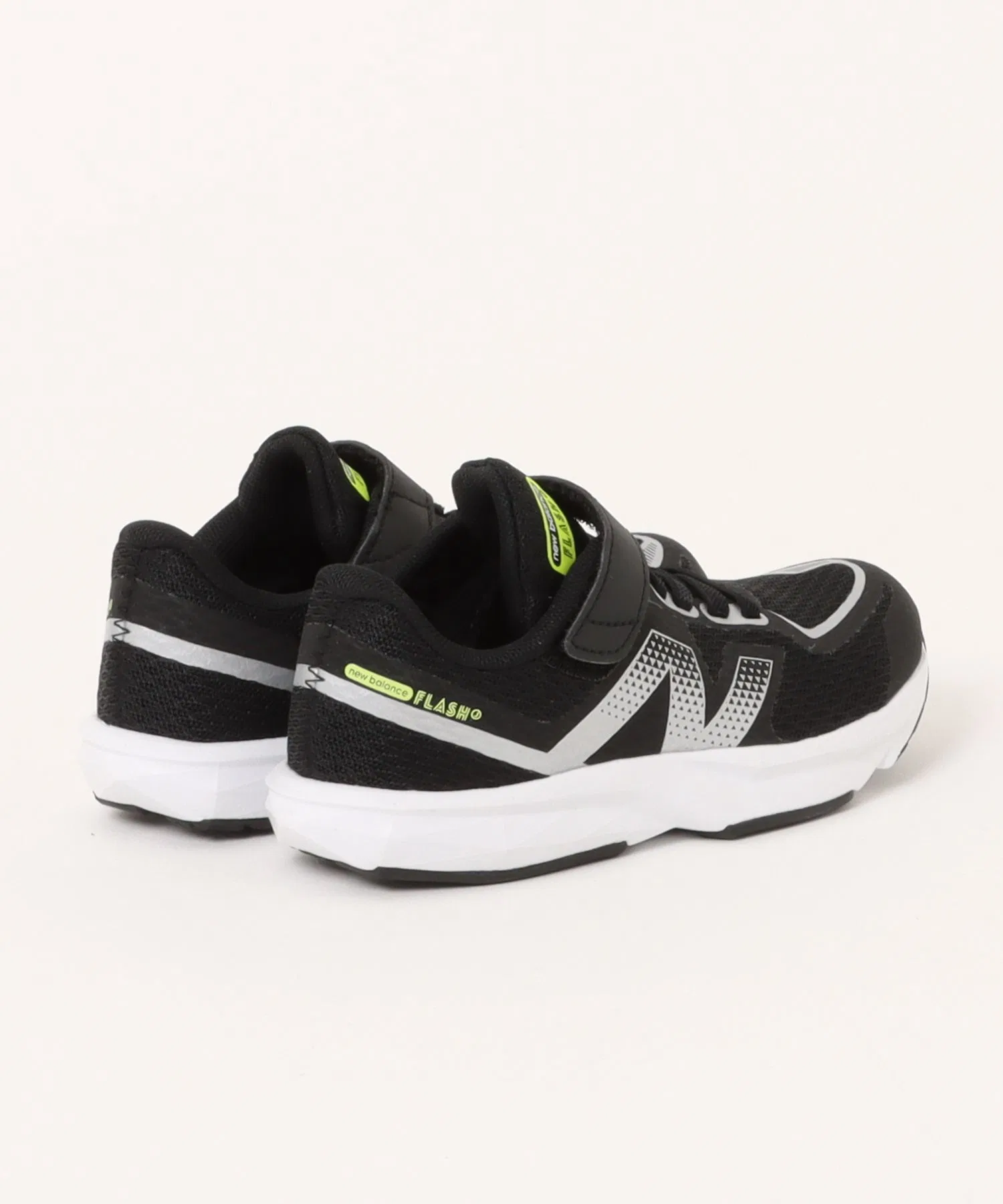 Детские кроссовки New Balance FLASH V7 — фото 2