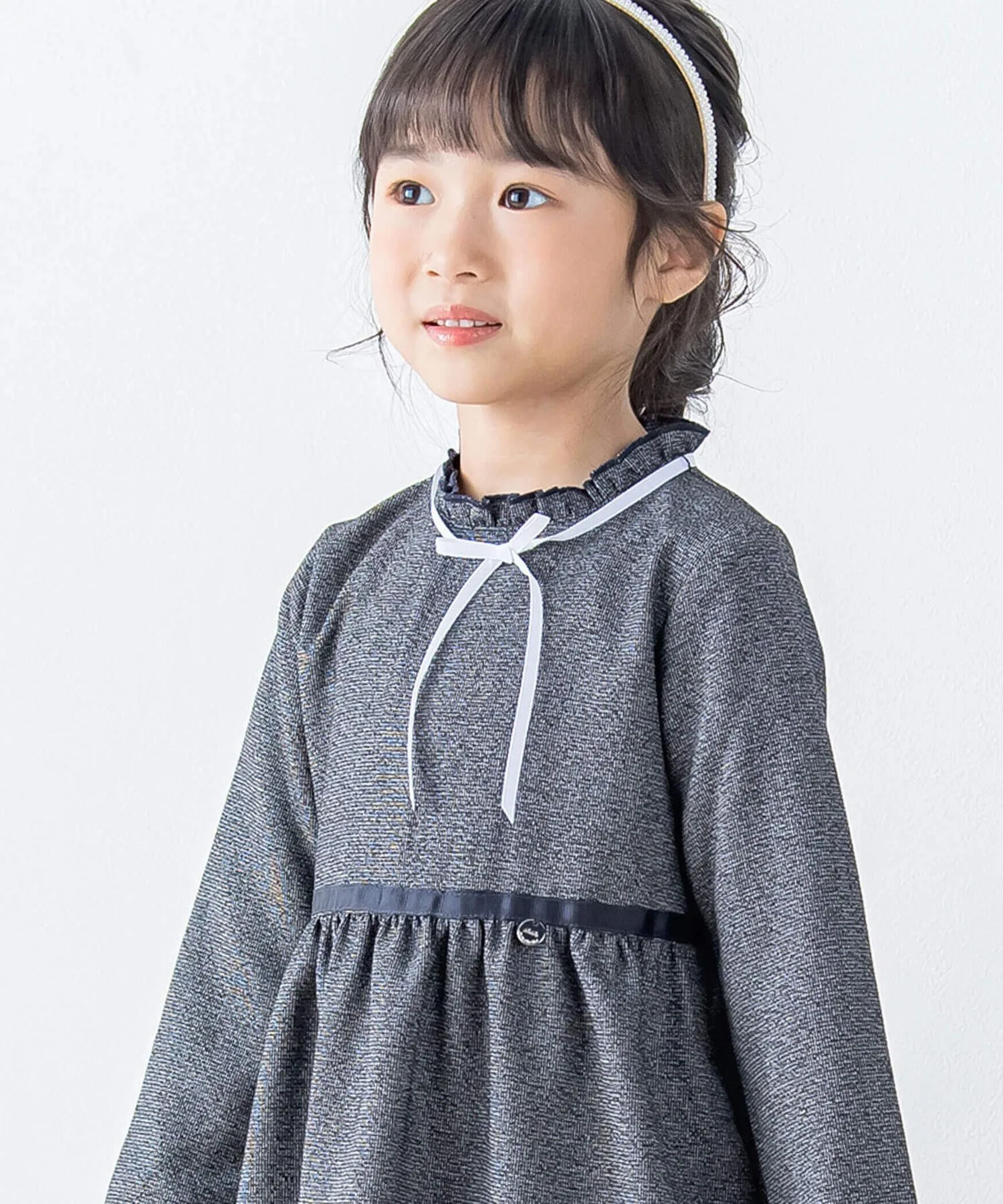 Платье в клетку с лентой (110-130 см) в тон BeBe Petits Pois Vert, Navy (checked pattern) — фото 4