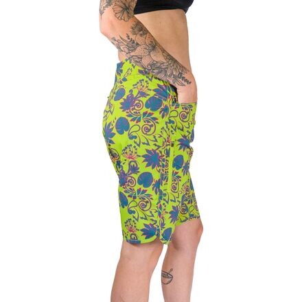 

Шорты Savvy с принтом пейсли, 11 дюймов женские Club Ride Apparel, цвет Citron Paisley Print