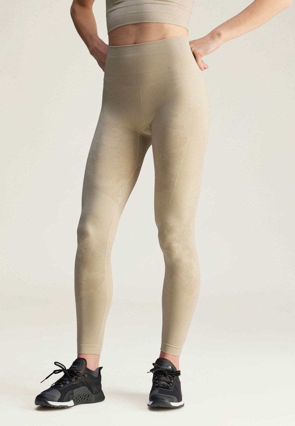 

Леггинсы adidas by Stella McCartney, песочный