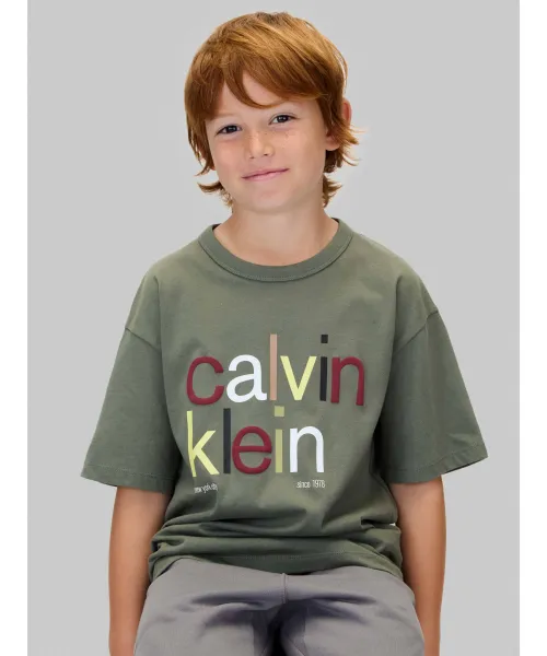 

Футболка Slim fit Calvin Klein Jeans, зеленый