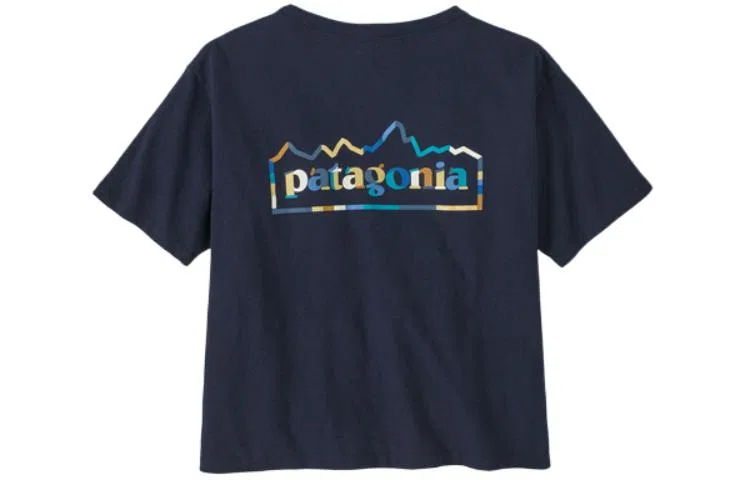 Футболка с круглым вырезом Patagonia Responsibili Tee белая — фото 4
