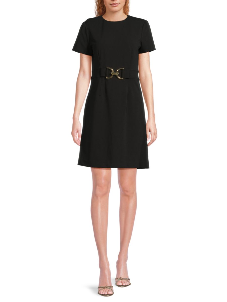 

Платье из крепа с поясом и короткими рукавами Halston, черный