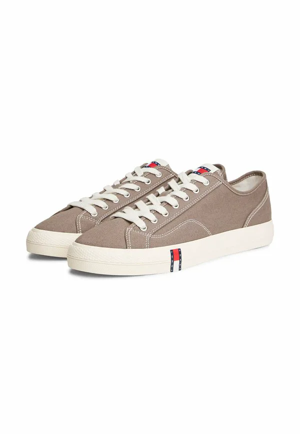 Архивные кроссовки с полосатым флагом из канваса Tommy Jeans, Dusty Brown — фото 2