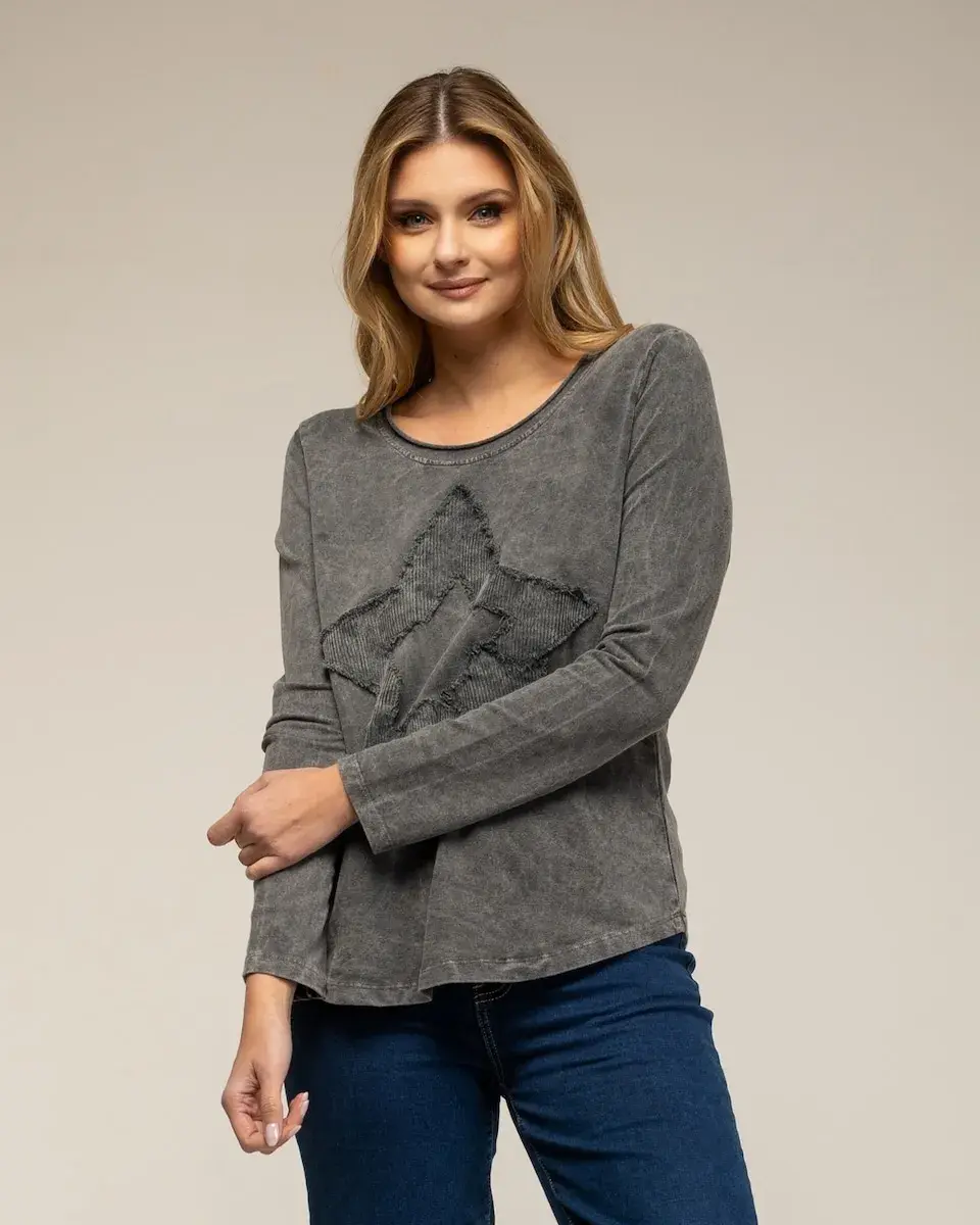 

Женская футболка с длинными рукавами и вышитой звездой Tantra, черный