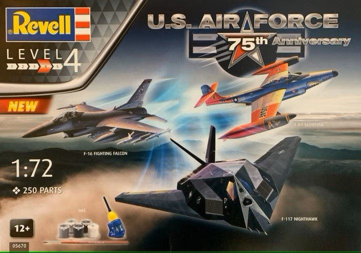 

Подарочный набор самолетов ВВС США 75TH 1/72 Revell