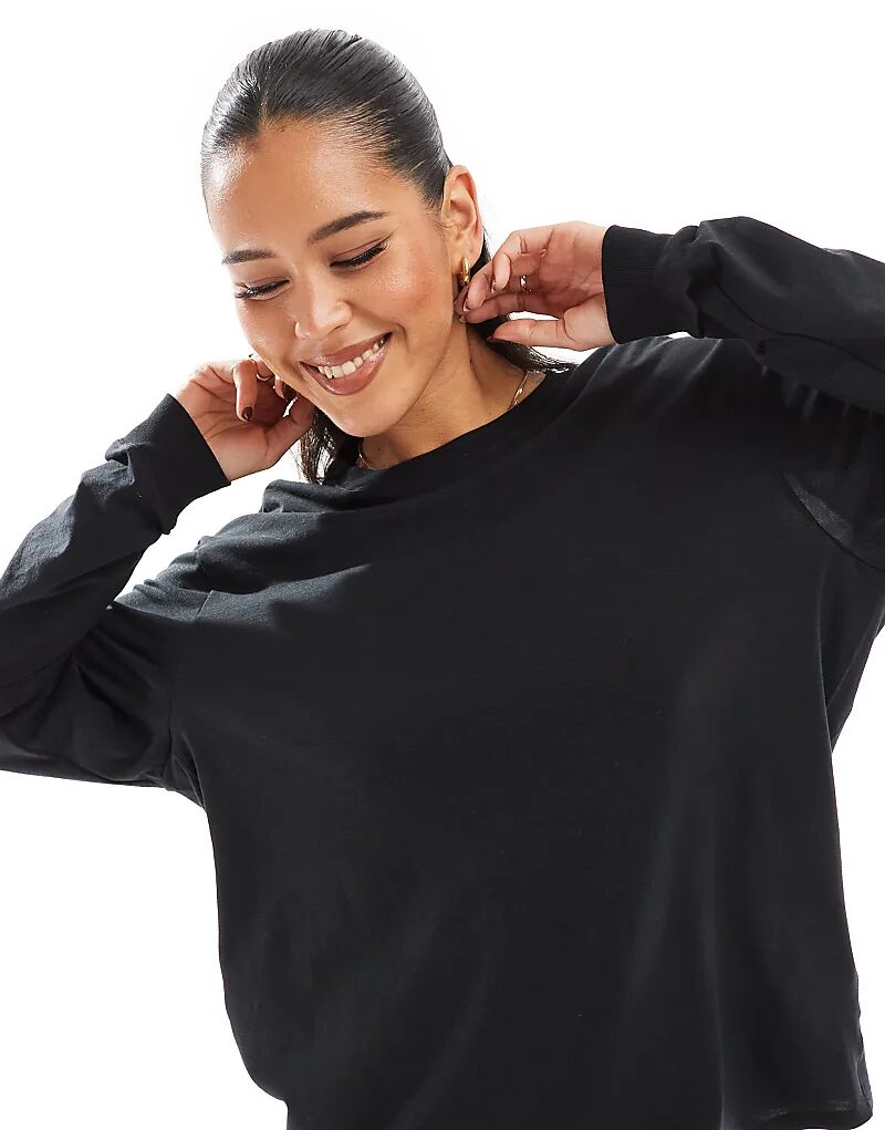 Футболка свободного кроя с длинными рукавами Nike One Training Dri-FIT черного цвета Nike Training — фото 4
