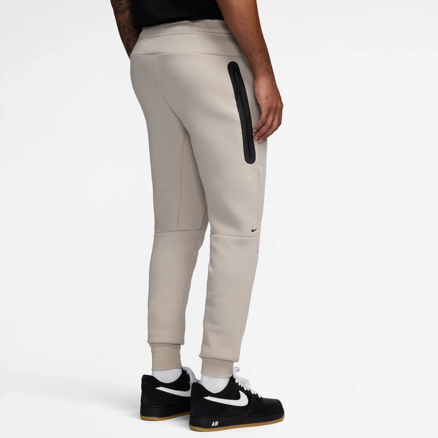 Nike Флисовые брюки мужские бежево-черные Moderate — фото 3
