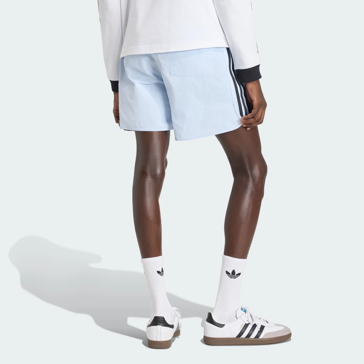 Мужские шорты Sprinter цвета Crystal Sky от Adidas — фото 2