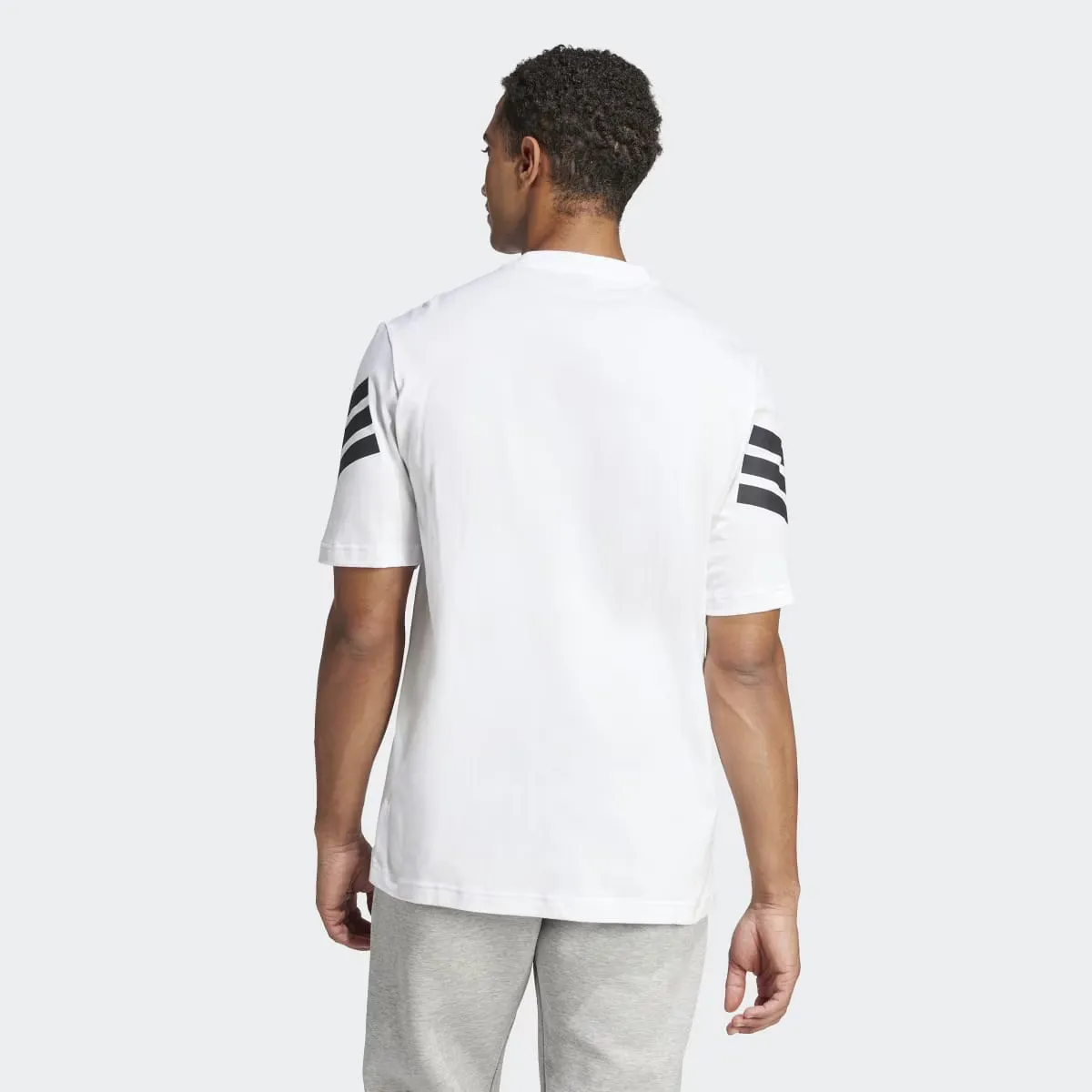 Мужская футболка Adidas Future Icons с тремя полосками, белый — фото 2