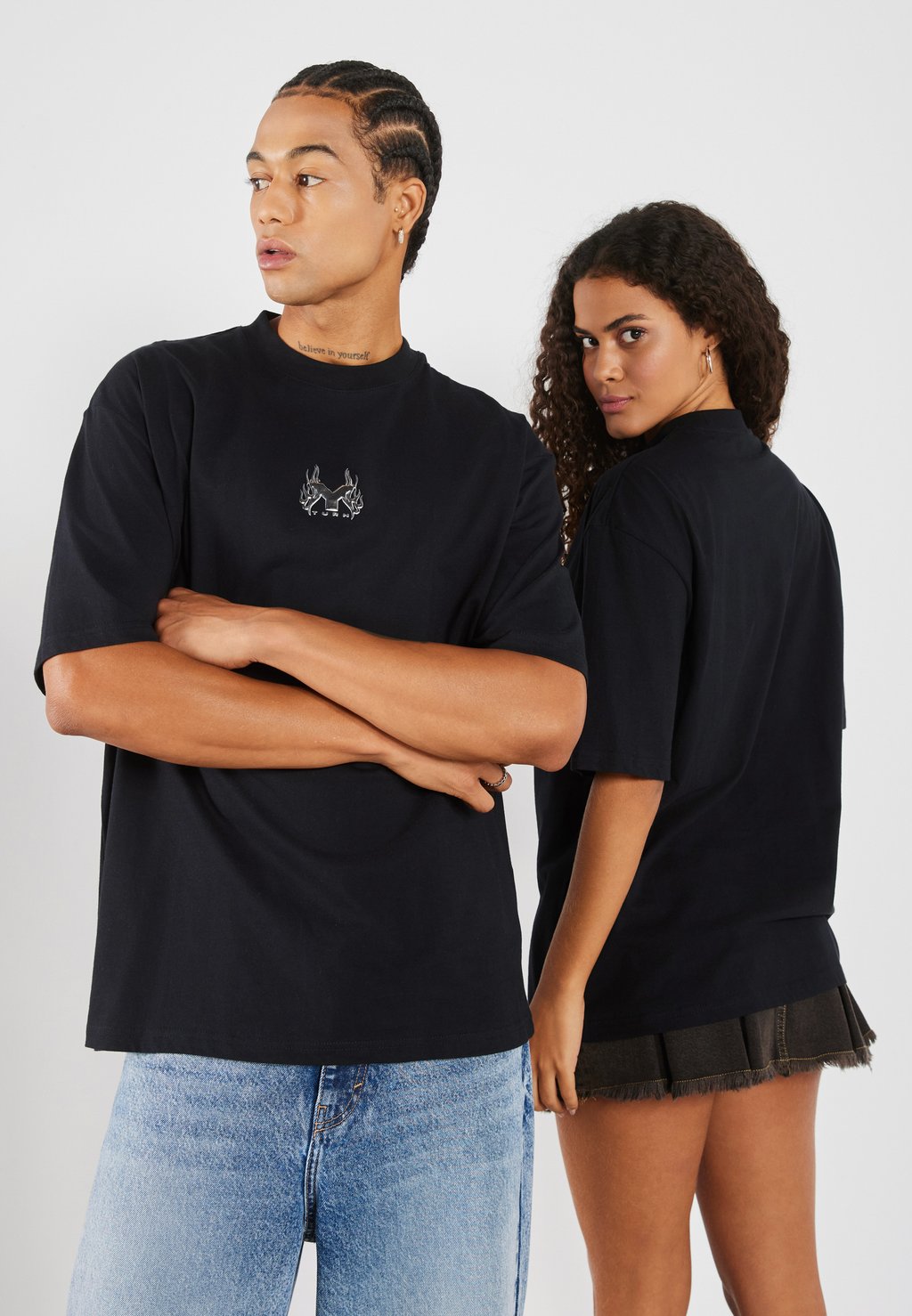 

Футболка с принтом UNISEX YOURTURN by Zalando, черный