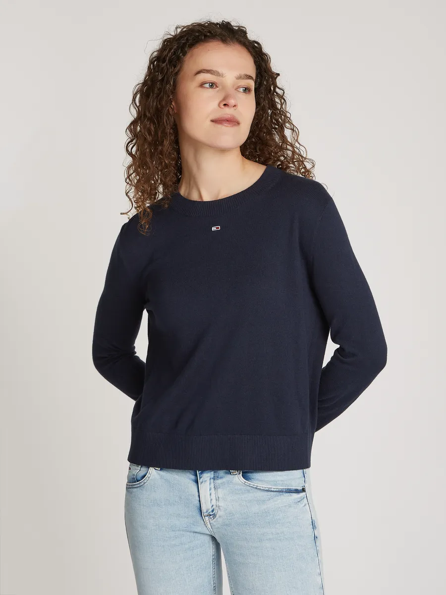 

Вязаный свитер Tommy Jeans "TJW ESSENTIAL CREW NECK SWEATER" с вышитым логотипом, синий
