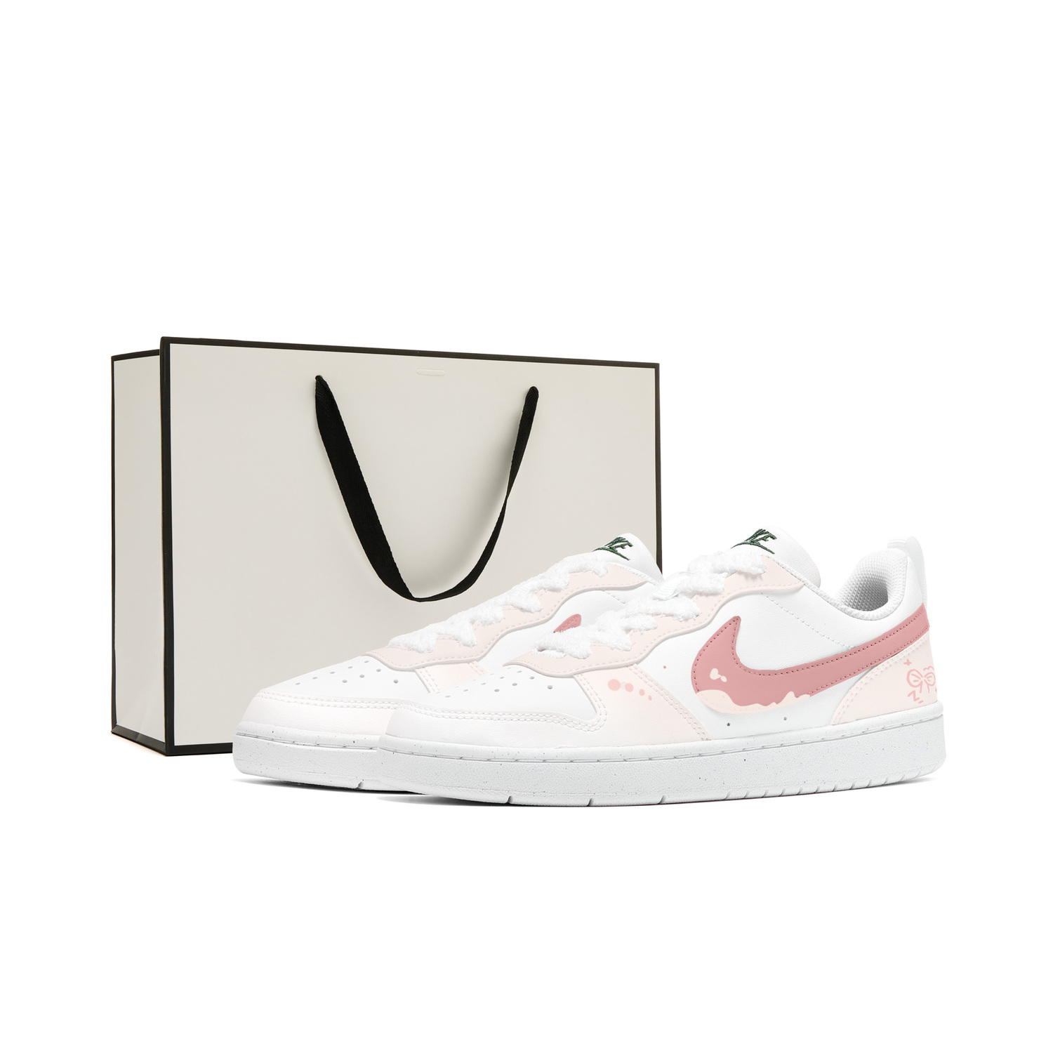 

Nike Кроссовки для скейтбординга Court Borough с устойчивой к истиранию амортизацией и дышащим верхом, низкие, для детей, розово-белые, для подростков