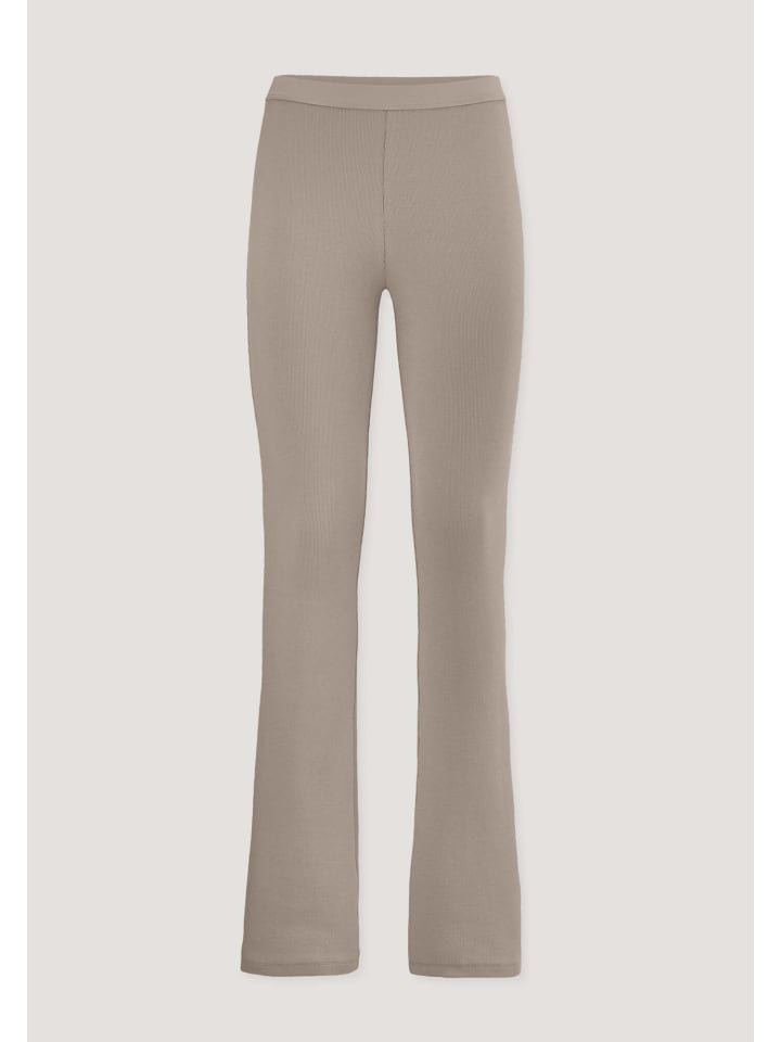 

Леггинсы Hessnatur Flared Soft Rib из органического хлопка миндально-коричневого цвета