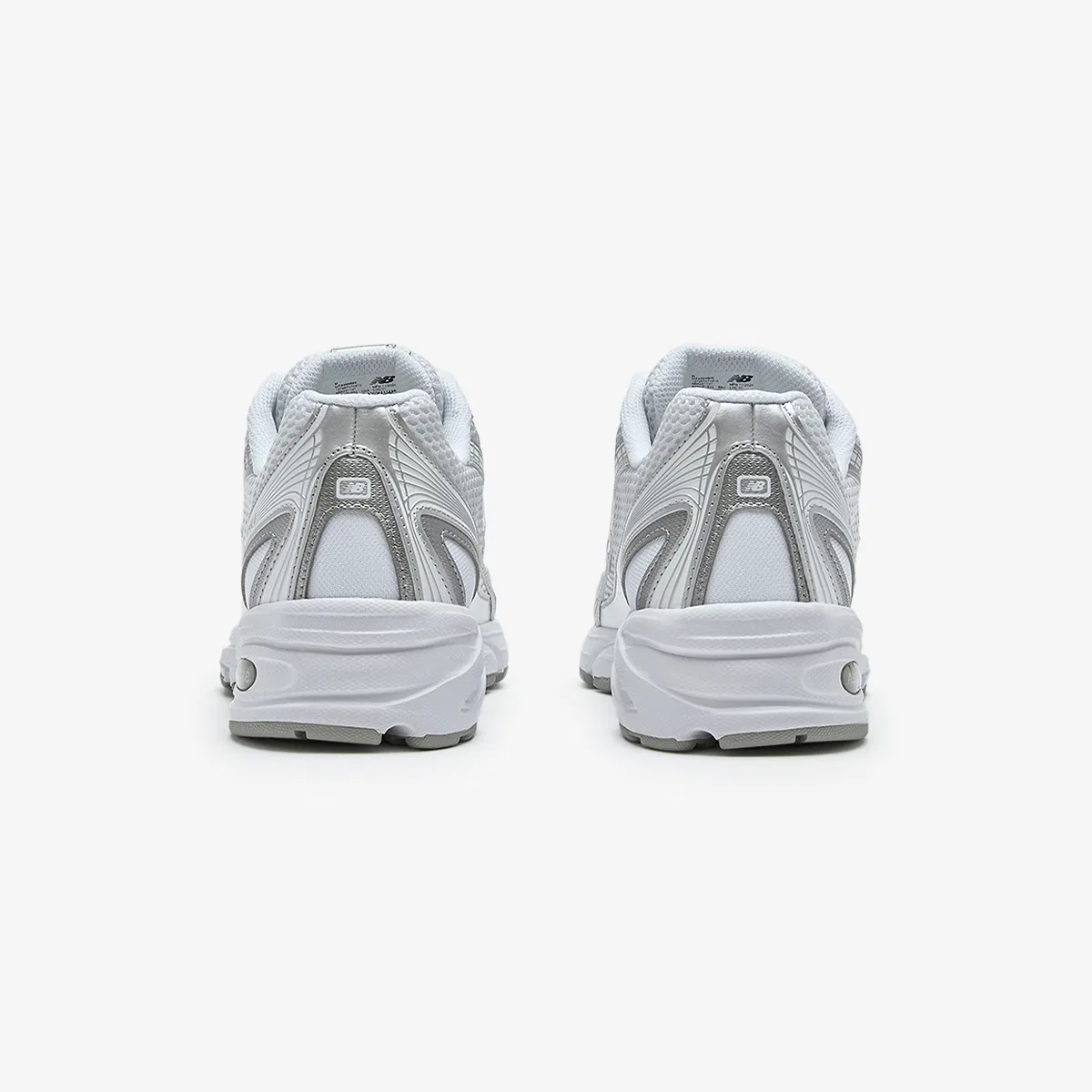 Мужские белые кроссовки U740WM2 от New Balance — фото 4