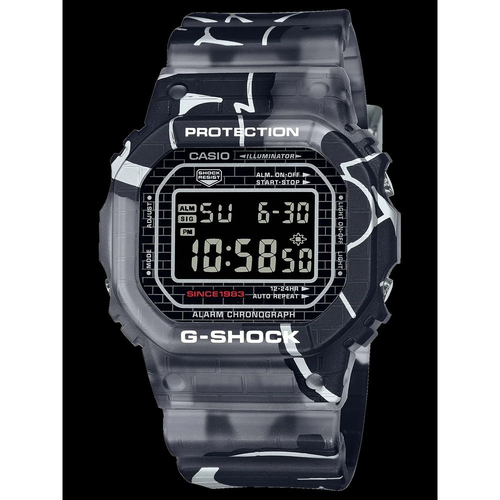 

Часы из серой смолы Casio
