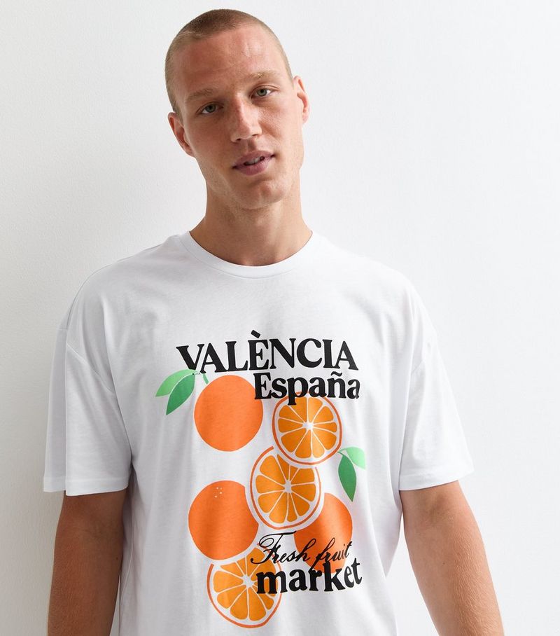 

Объемная футболка с графическим принтом Valencia Oranges New Look, белый