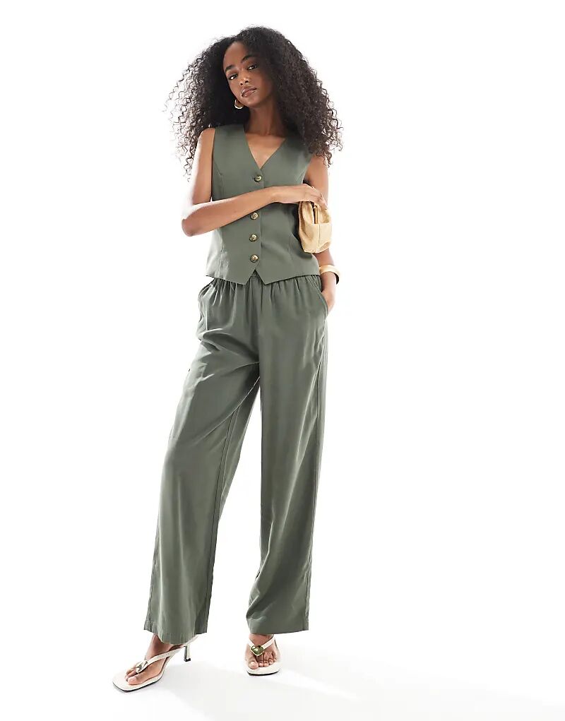 

ONLY брюки из твила, сшитые на заказ, в цвете хаки