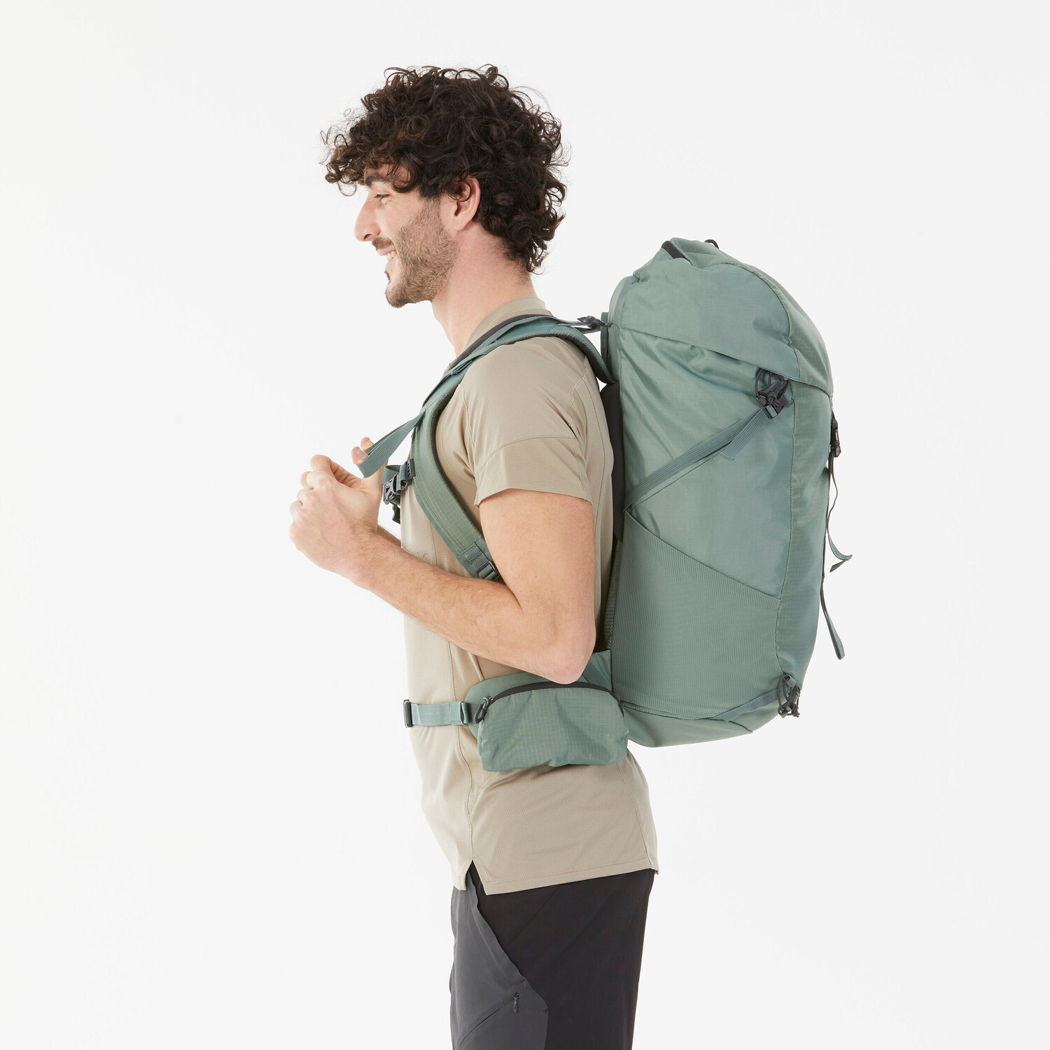 

РЮКЗАК MH100 35Л Quechua